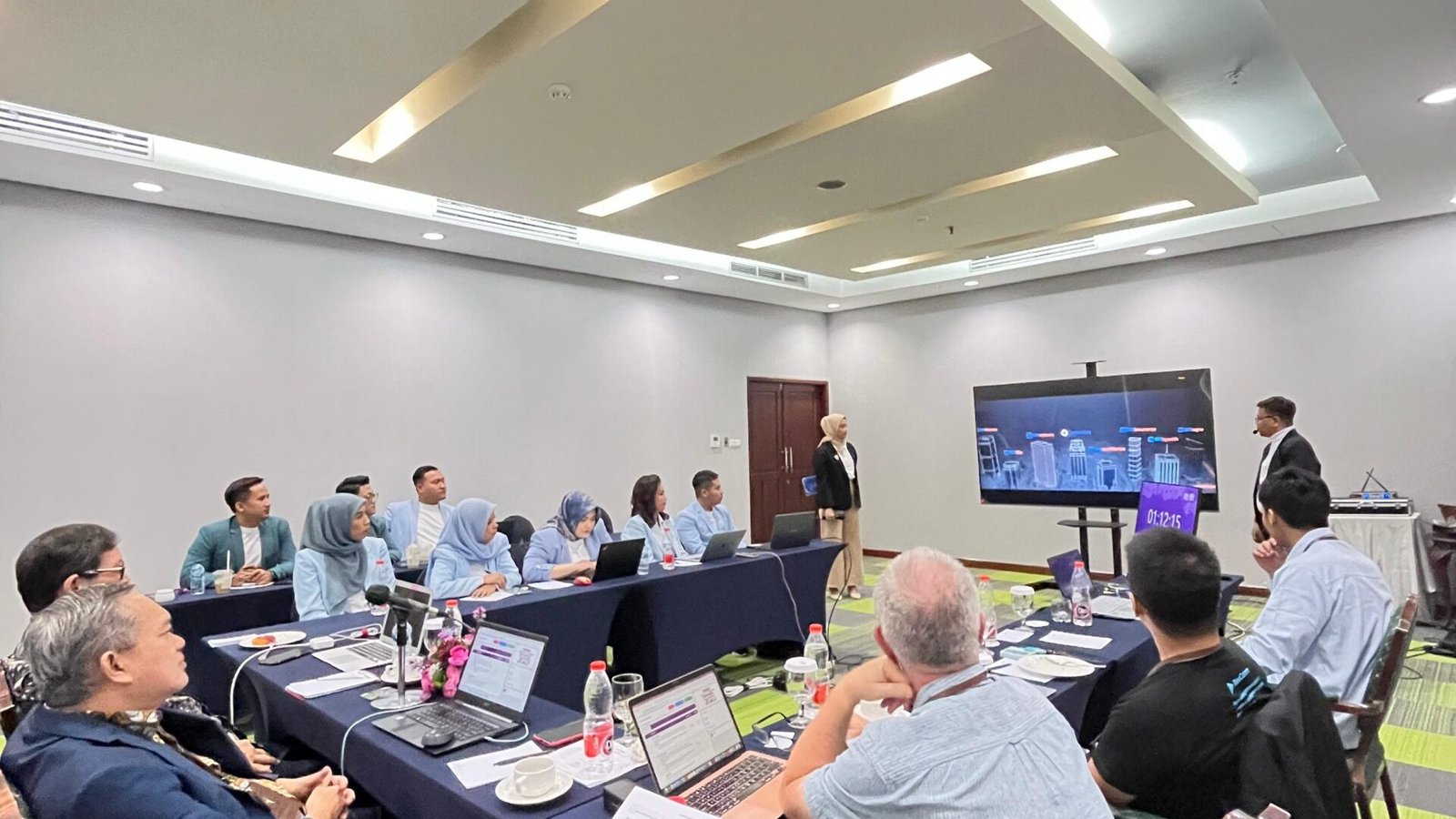 RevComm MiiTel The Best Contact Center Indonesia